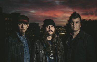 Afbeelding voor Monolord + Salem’s Pot