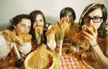 Afbeelding voor Meatbodies + Arrows of Love