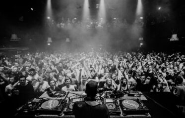 Afbeelding voor Ben Klock + Trevino + Etapp Kyle e.a.