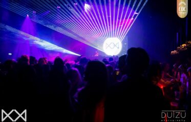 Afbeelding voor Kiss Kiss