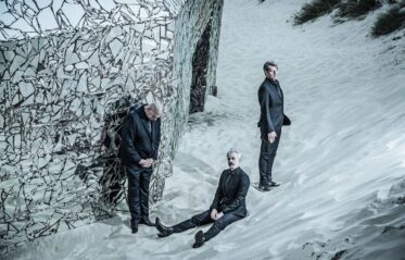 Afbeelding voor Triggerfinger + Douglas Firs