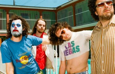 Afbeelding voor White Denim + BC Camplight