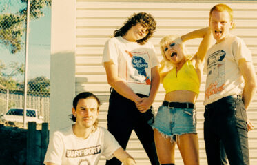 Afbeelding voor Amyl & The Sniffers + Martyrials
