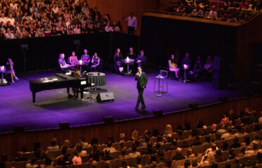 Afbeelding voor Conversations with Nick Cave