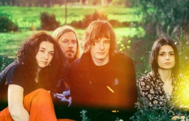 Afbeelding voor Flyying Colours