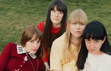 Afbeelding voor Nieuwe muziek van Lewsberg, Los Bitchos, The Slow Show en meer…