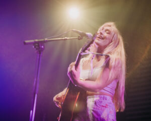 Festival Logo Goldkimono