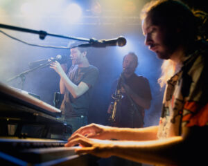 Festival Logo Dan Hair