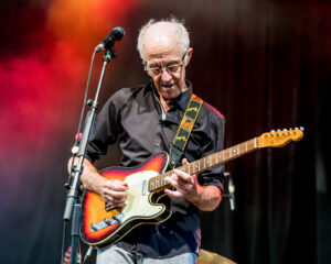 Festival Logo Raymond van het Groenewoud