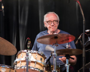 Festival Logo Raymond van het Groenewoud