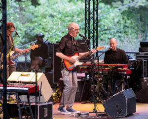 Festival Logo Raymond van het Groenewoud