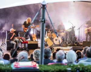 Festival Logo Raymond van het Groenewoud