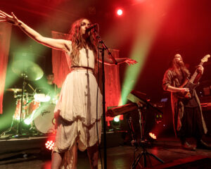 Festival Logo Kalandra + Lili Refrain