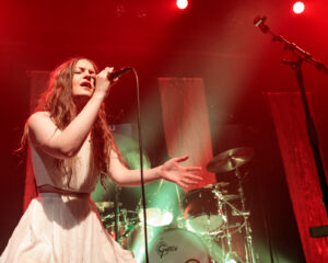 Festival Logo Kalandra + Lili Refrain