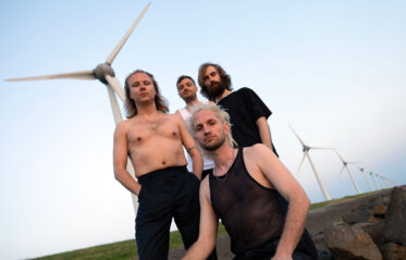 Hang Youth - foto: Zazie Stevens