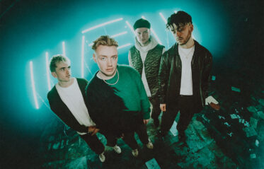 Afbeelding voor Only The Poets
