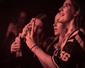 Festival Logo Isabèl Usher