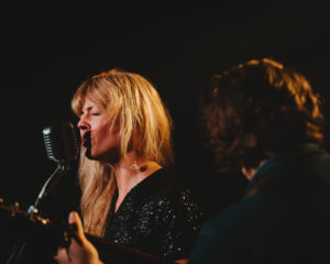 Festival Logo Early James