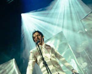 Festival Logo Long Fling