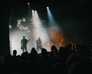 Festival Logo Briqueville + Hemelbestormer + Modder