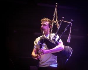 Festival Logo Tide Lines