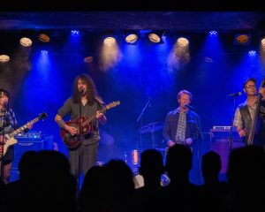 Festival Logo Hilltop Howlers + The Heart Tramp Kind