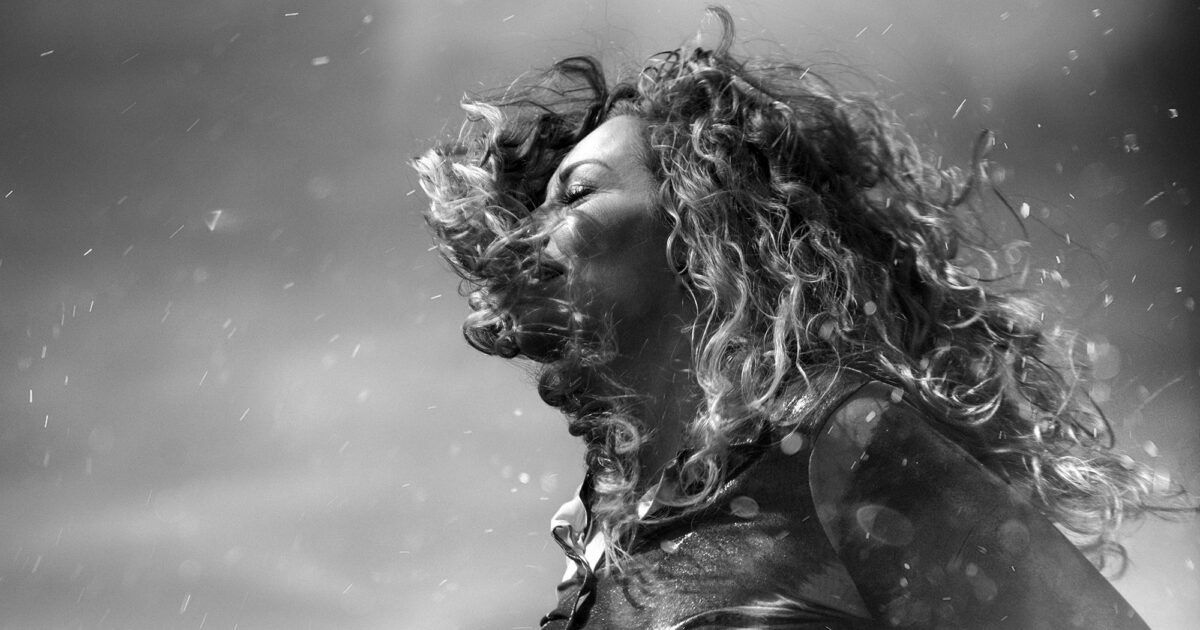 Anneke van Giersbergen & Band