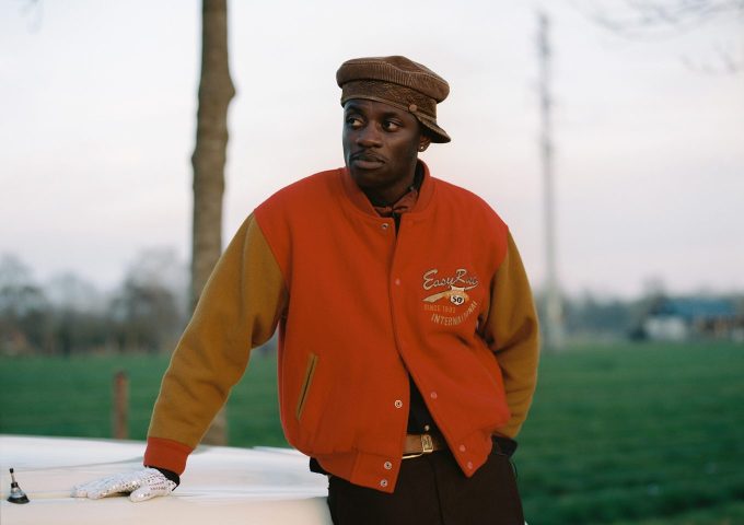 foto van artiest stay away from dante