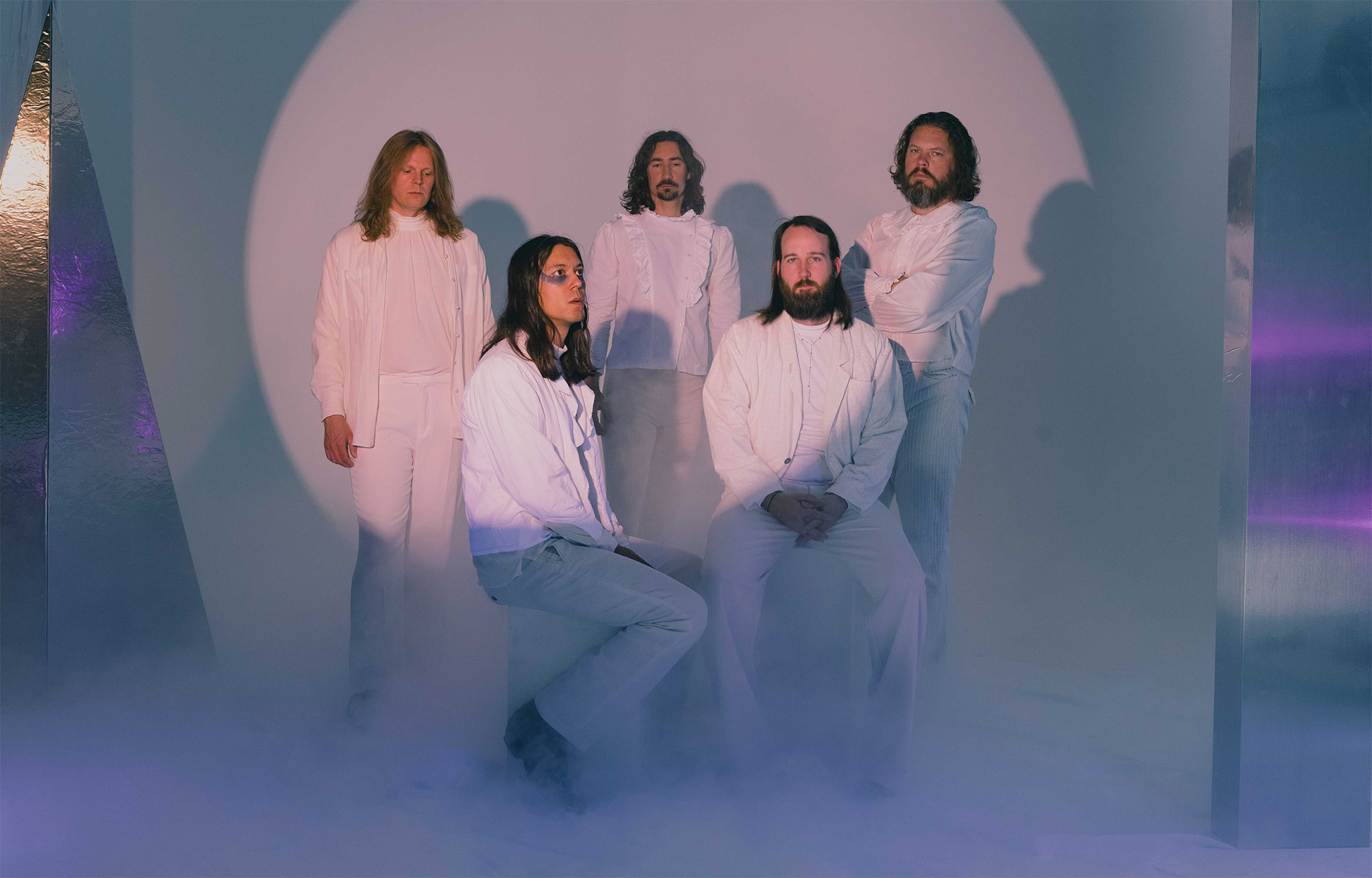 Hällas + Earth Tongue