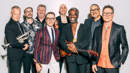 thumbnail voor New Cool Collective