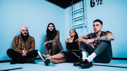 thumbnail voor The Skints