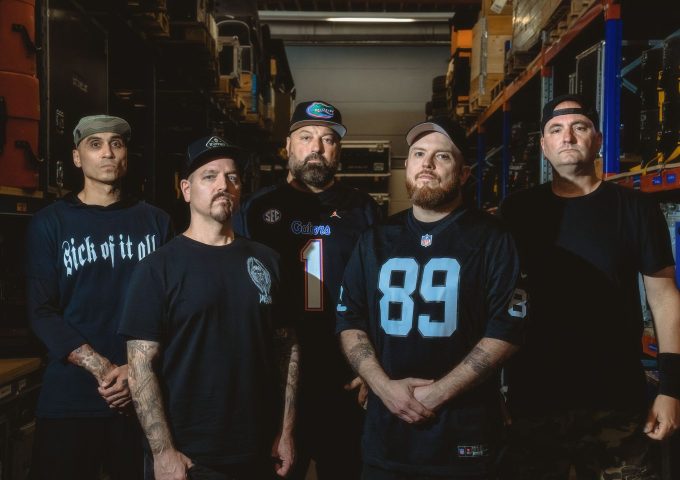 Afbeelding voor Hatebreed + Life of Agony